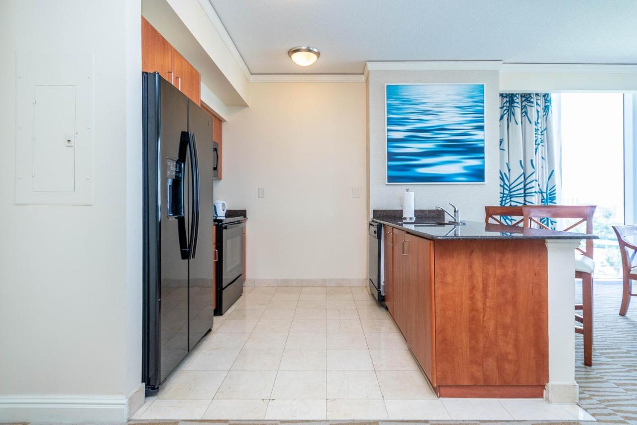 Trump Intl 2 Bedroom Apartment 1600 Sqf Ocean And Bay View Sunny Isles Beach Bagian luar foto