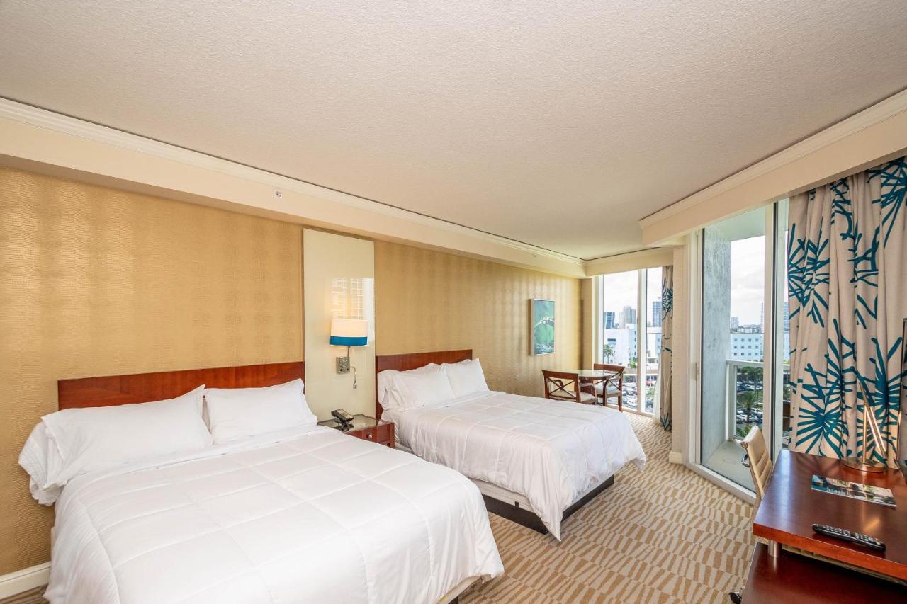 Trump Intl 2 Bedroom Apartment 1600 Sqf Ocean And Bay View Sunny Isles Beach Bagian luar foto