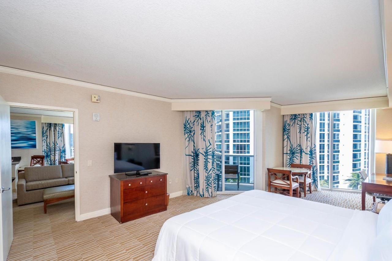 Trump Intl 2 Bedroom Apartment 1600 Sqf Ocean And Bay View Sunny Isles Beach Bagian luar foto