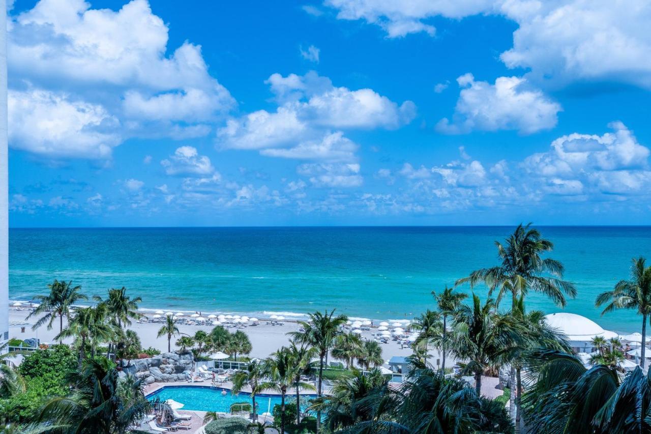 Trump Intl 2 Bedroom Apartment 1600 Sqf Ocean And Bay View Sunny Isles Beach Bagian luar foto