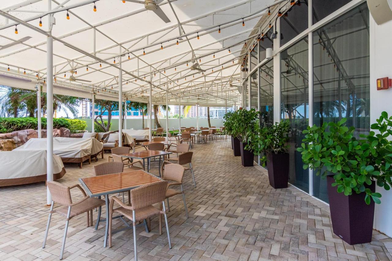 Trump Intl 2 Bedroom Apartment 1600 Sqf Ocean And Bay View Sunny Isles Beach Bagian luar foto