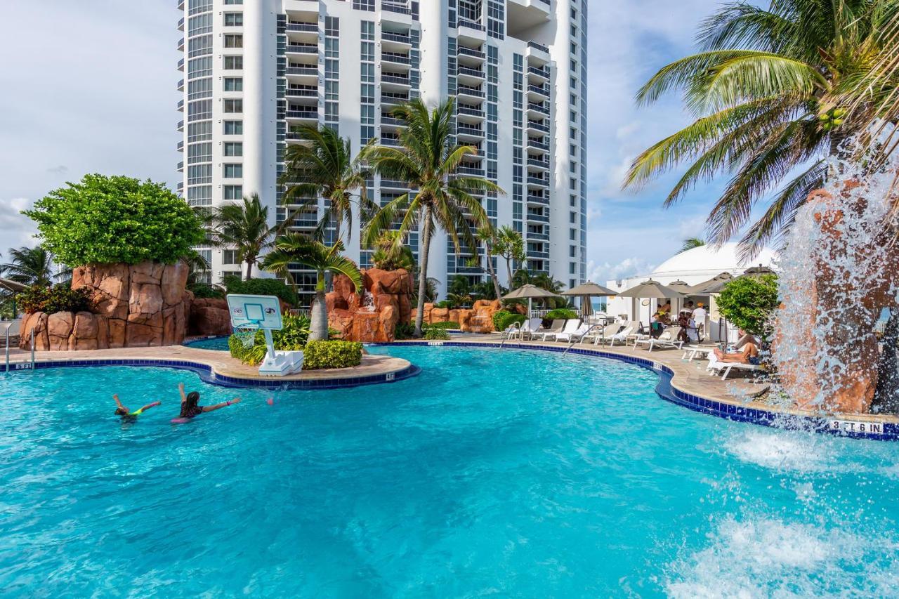 Trump Intl 2 Bedroom Apartment 1600 Sqf Ocean And Bay View Sunny Isles Beach Bagian luar foto